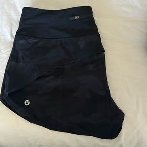 Lululemon speed up mid raise short 4”